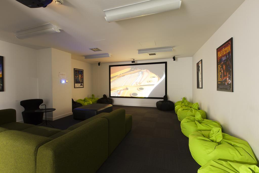 Pure Citystay Hammersmith Лондон Экстерьер фото