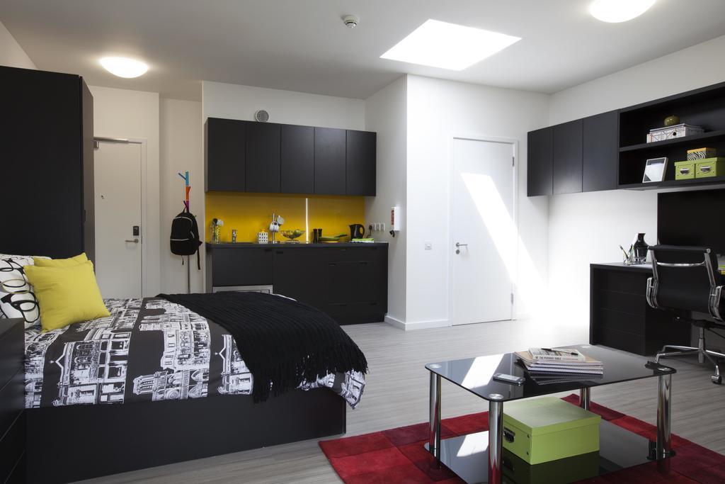 Pure Citystay Hammersmith Лондон Экстерьер фото
